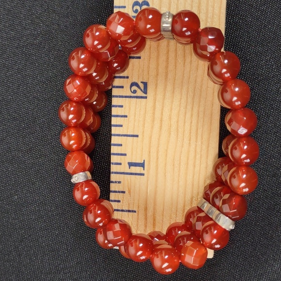 Red Carnelian Stone Stretch Bracelet - Picture 6 of 6